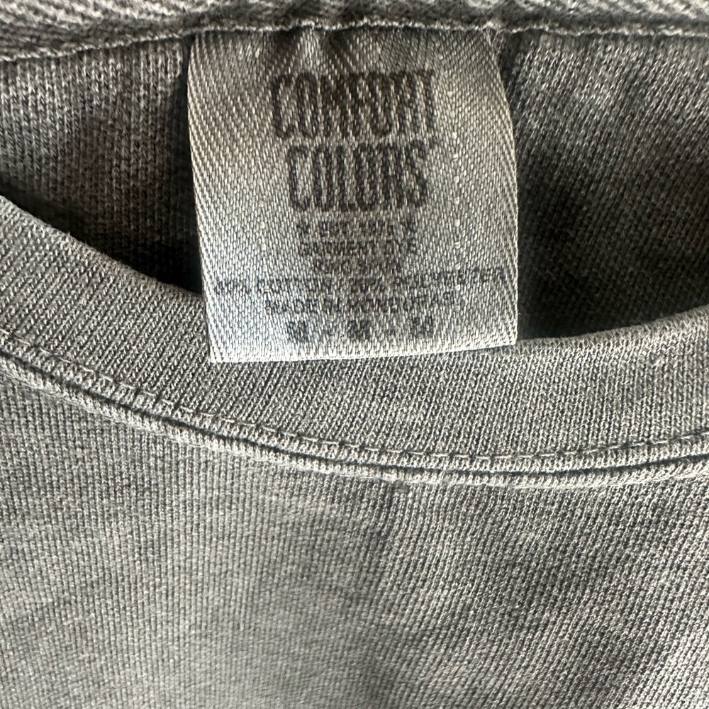 Comfort Colors Grey Medium sweatshirt - Picture 8 of 8
